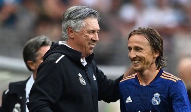 据德天空最 据德天空最