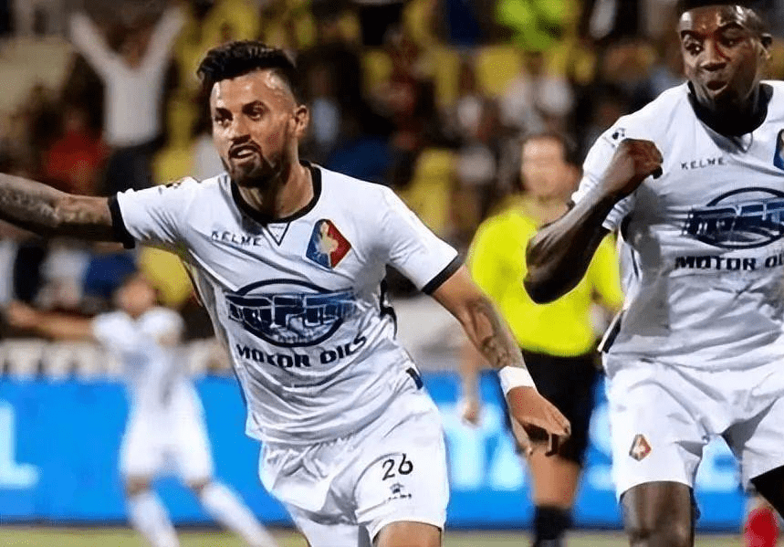 过去两年在 过去两年在